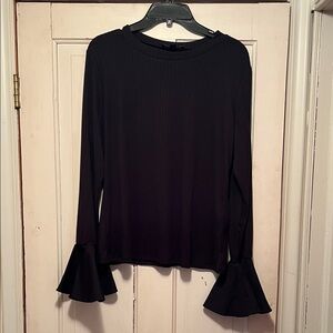 C. Wonder Elegant Black Flared Sleeve Blouse